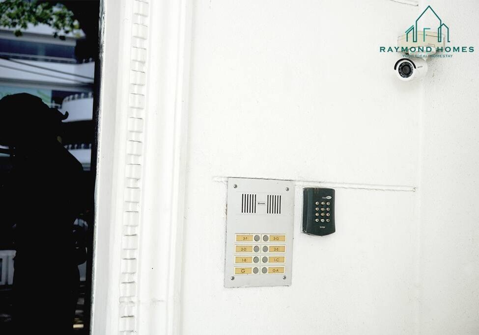 Apartamento 99 Kelawei George Town Exterior foto